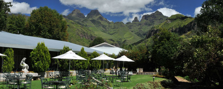 Cathedral Peak Hotel